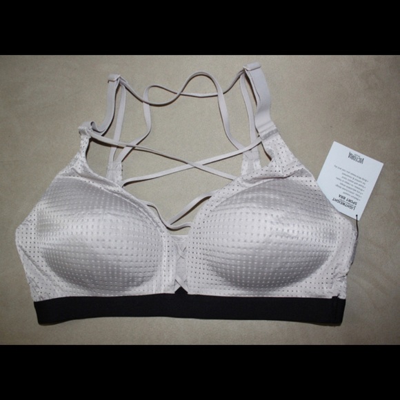 NWT VS Sports Bra - Picture 5 of 6